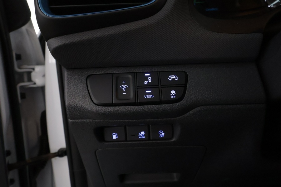 Hyundai IONIQ plug-in vaihtoauto