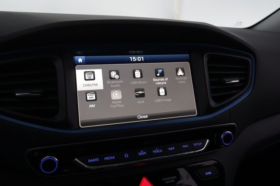 Hyundai IONIQ plug-in vaihtoauto