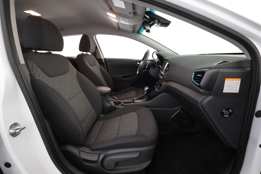 Hyundai IONIQ plug-in vaihtoauto