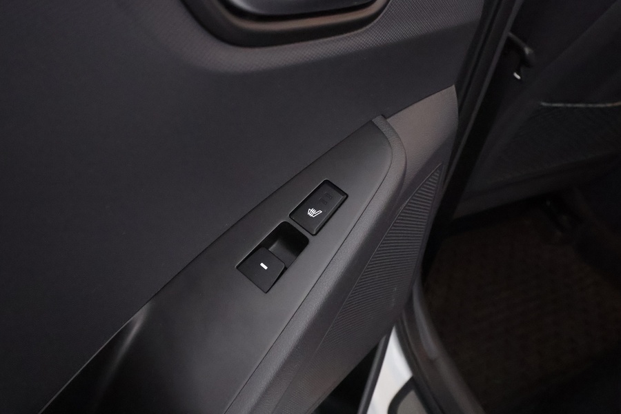 Hyundai IONIQ plug-in vaihtoauto