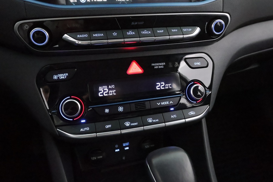 Hyundai IONIQ plug-in vaihtoauto