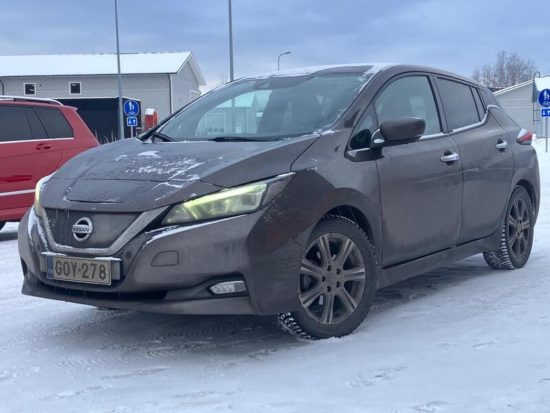 Nissan Leaf vaihtoauto