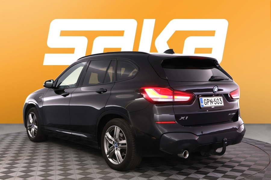 BMW X1 vaihtoauto