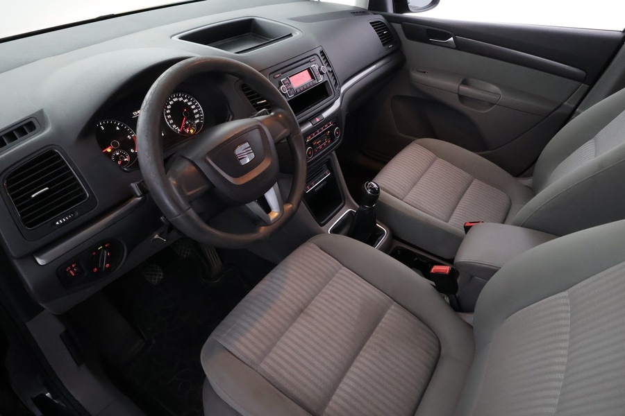 SEAT Alhambra vaihtoauto