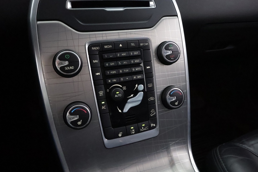 Volvo XC70 vaihtoauto