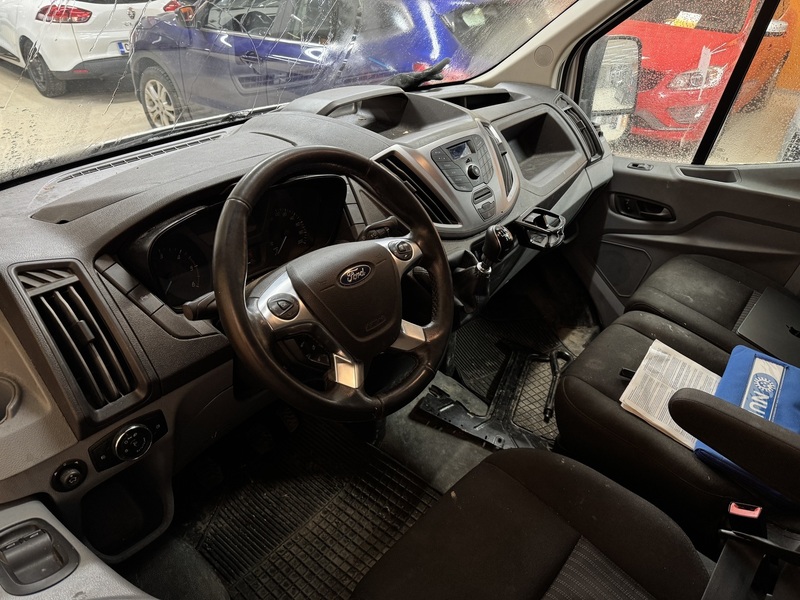 Ford Transit vaihtoauto