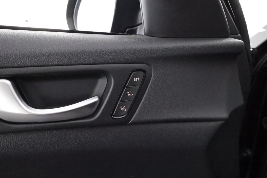 Kia Optima vaihtoauto