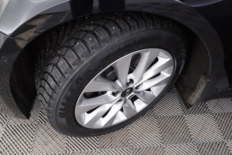 Kia Optima vaihtoauto