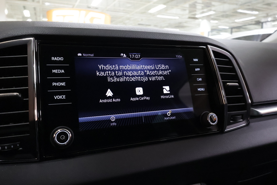 Skoda Karoq vaihtoauto