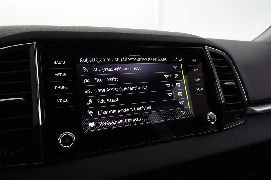 Skoda Karoq vaihtoauto