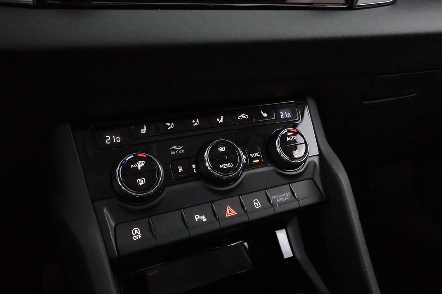 Skoda Karoq vaihtoauto