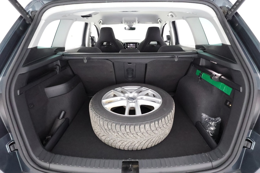 Skoda Karoq vaihtoauto