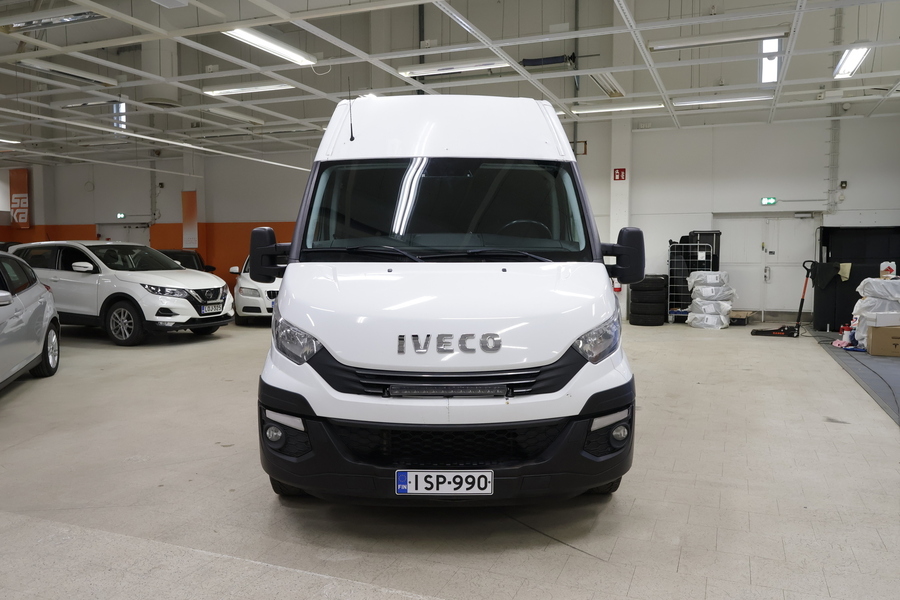 Iveco 35S vaihtoauto