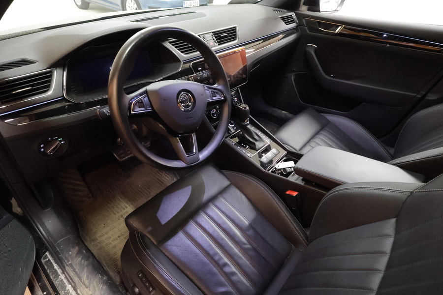 Skoda Superb vaihtoauto