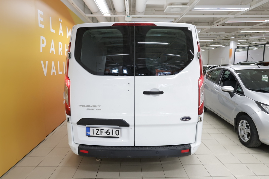 Ford Transit Custom vaihtoauto