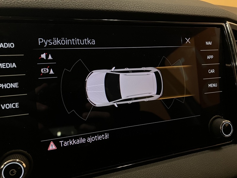 Skoda Karoq vaihtoauto