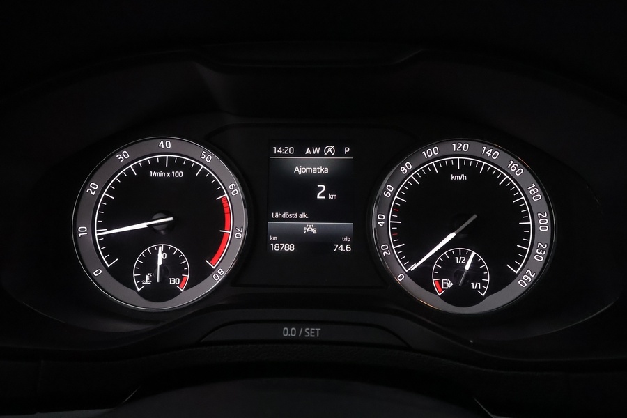 Skoda Karoq vaihtoauto