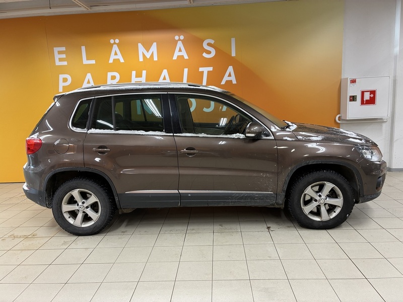 Volkswagen Tiguan vaihtoauto