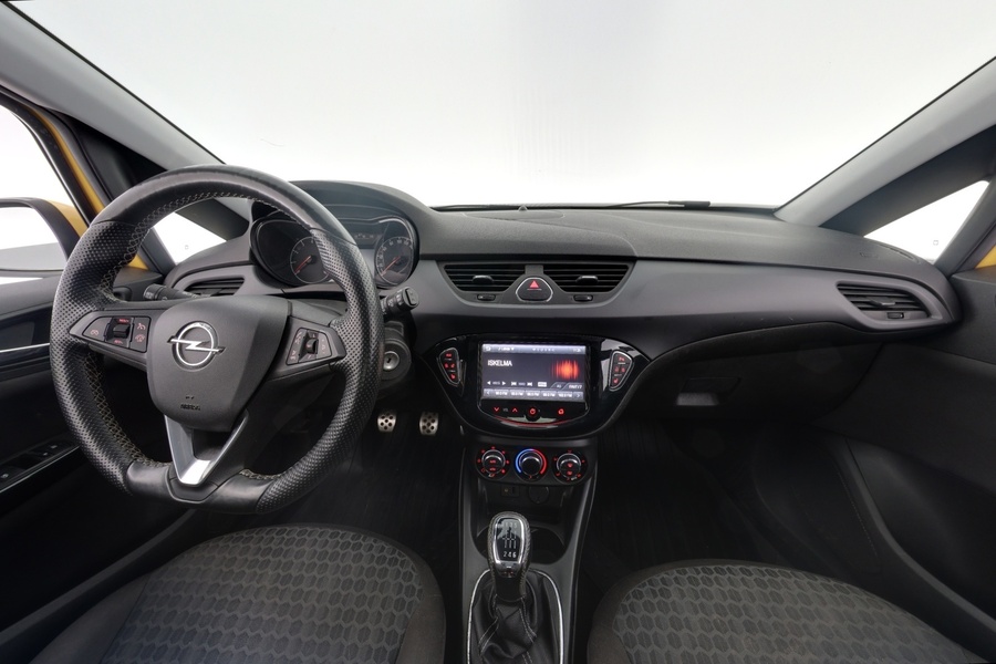 Opel Corsa vaihtoauto