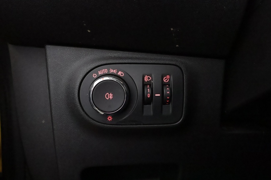 Opel Corsa vaihtoauto