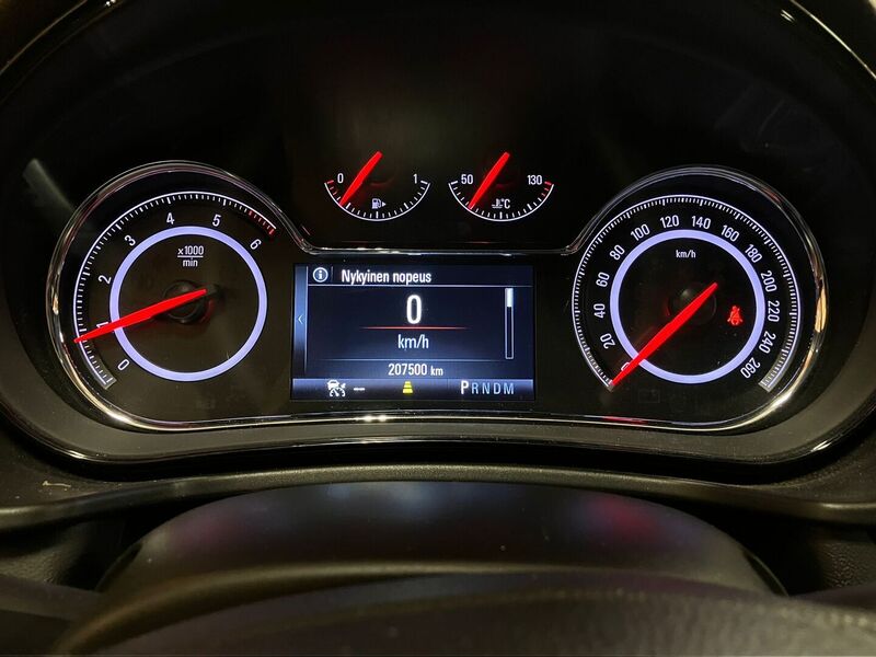 Opel Insignia vaihtoauto