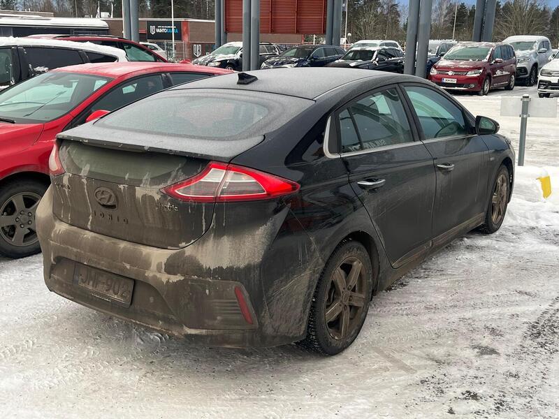 Hyundai IONIQ electric vaihtoauto