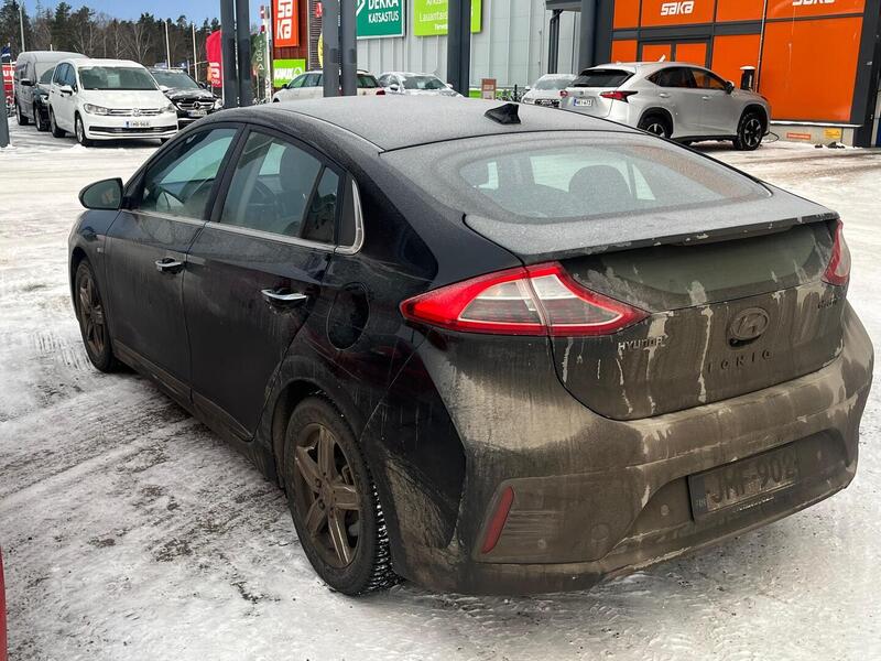 Hyundai IONIQ electric vaihtoauto