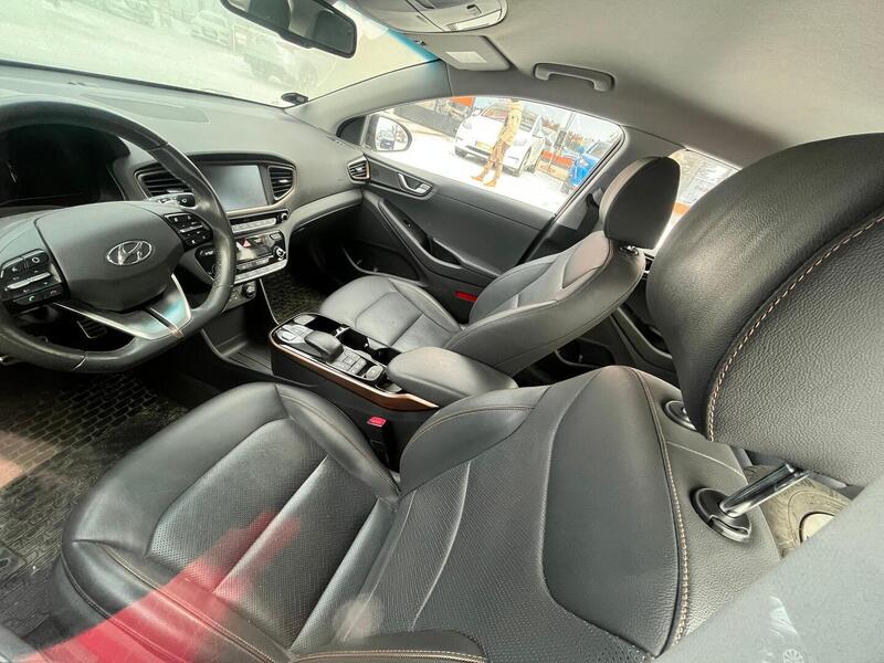 Hyundai IONIQ electric vaihtoauto