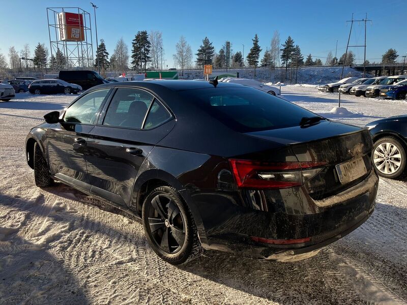Skoda Superb vaihtoauto