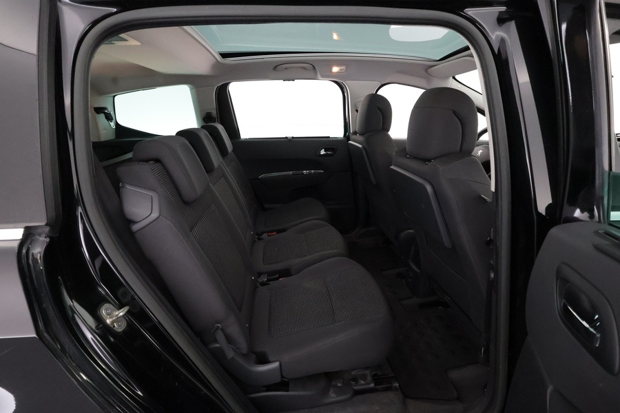 Peugeot 5008 vaihtoauto