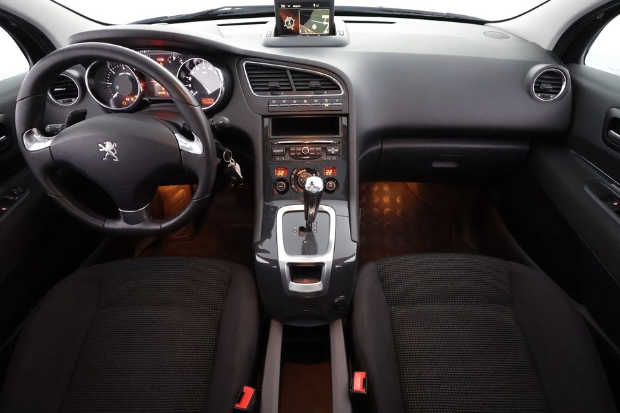 Peugeot 5008 vaihtoauto