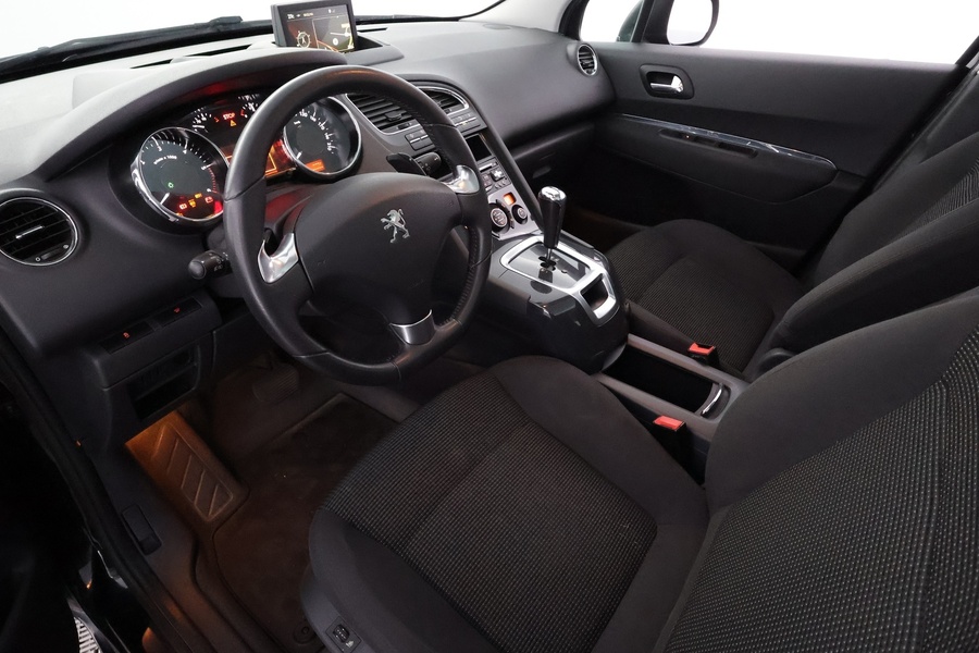 Peugeot 5008 vaihtoauto