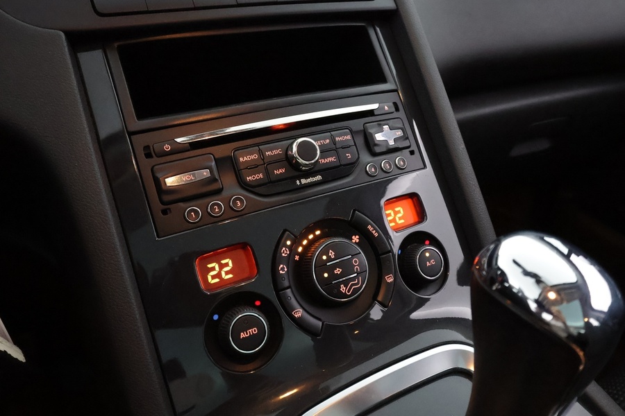 Peugeot 5008 vaihtoauto