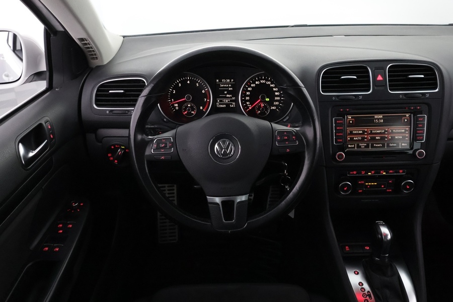 Volkswagen Golf vaihtoauto