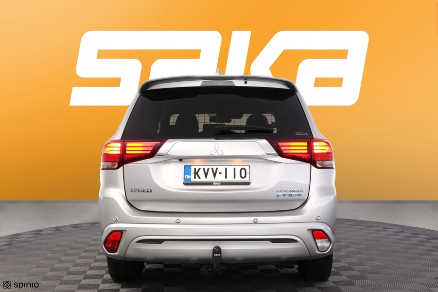 Mitsubishi Outlander PHEV vaihtoauto