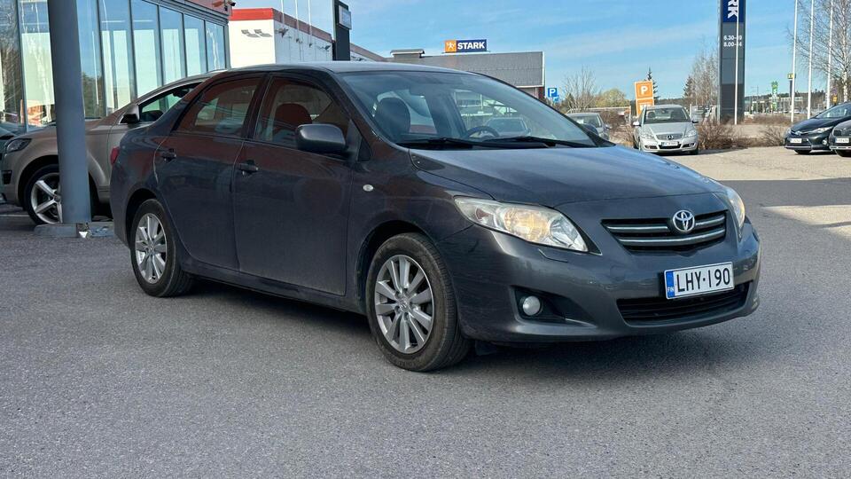 Toyota Corolla vaihtoauto