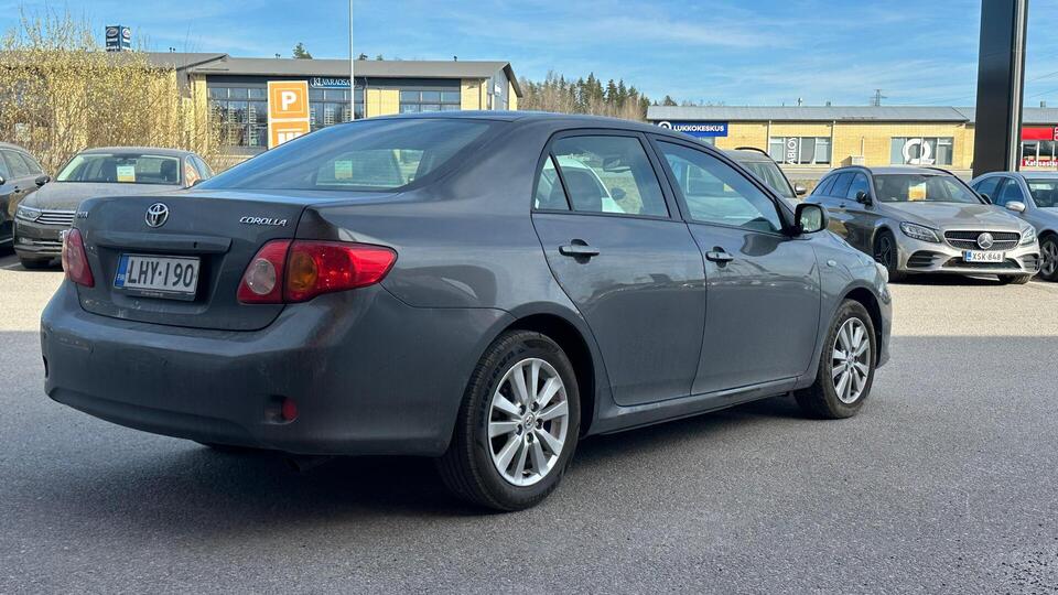 Toyota Corolla vaihtoauto