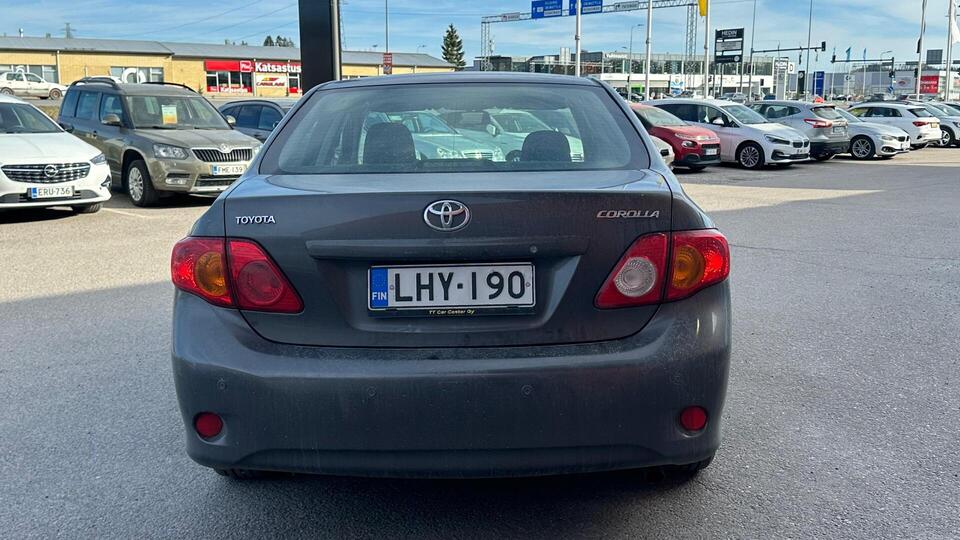 Toyota Corolla vaihtoauto