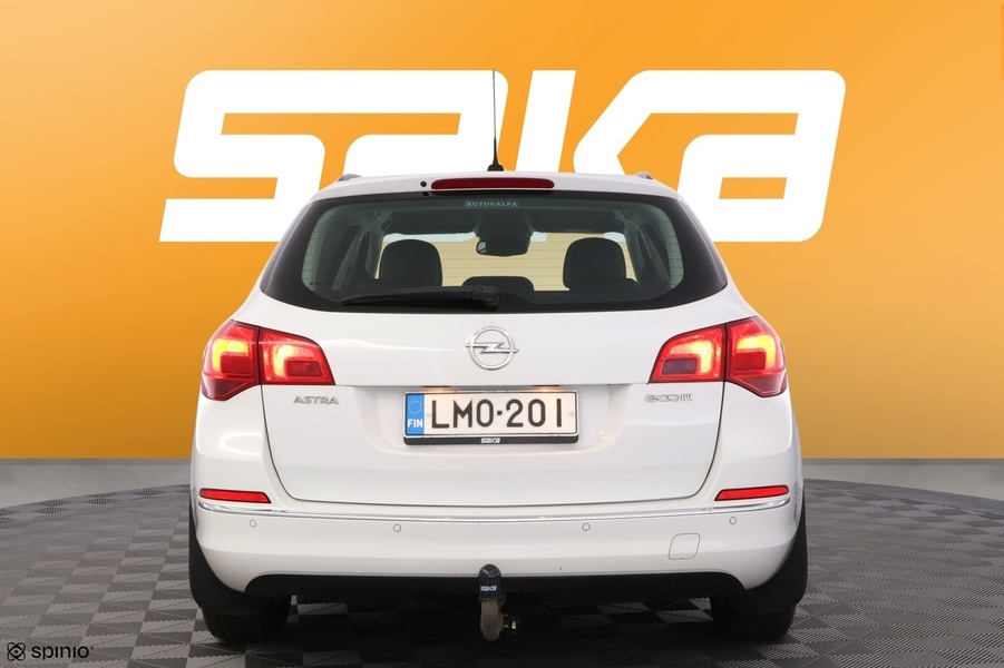 Opel Astra vaihtoauto