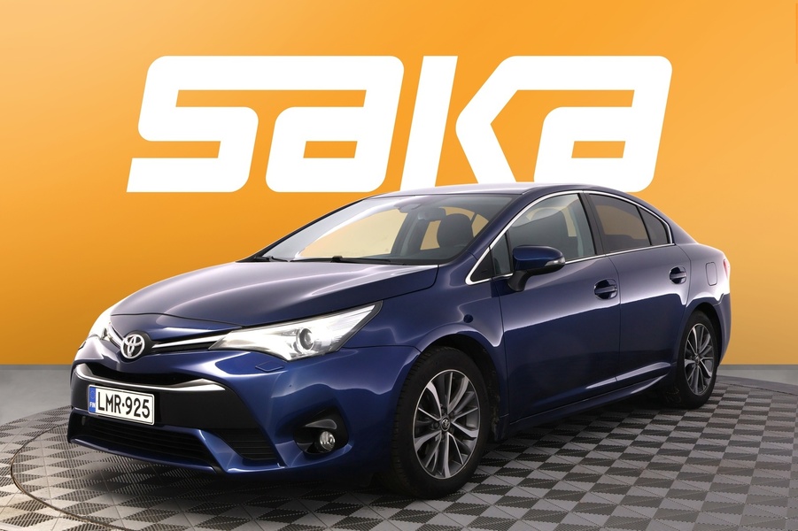 Toyota Avensis vaihtoauto