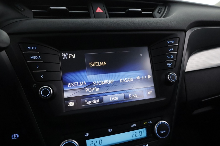 Toyota Avensis vaihtoauto