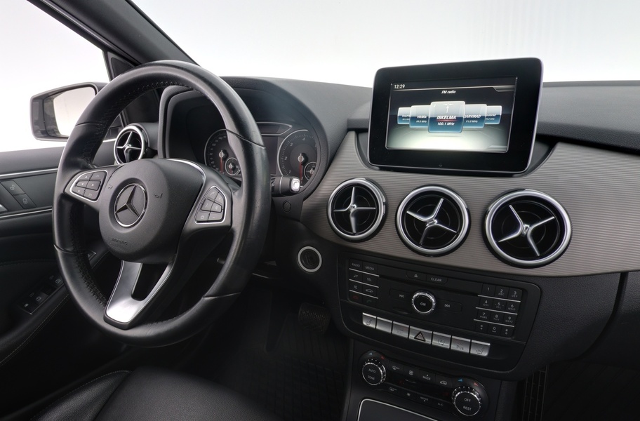 Mercedes-Benz B vaihtoauto