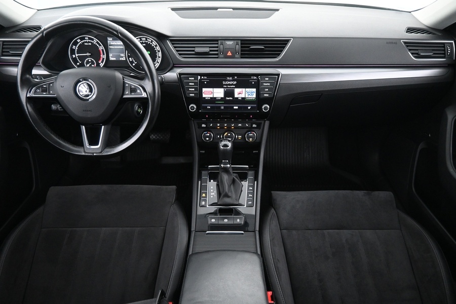 Skoda Superb vaihtoauto