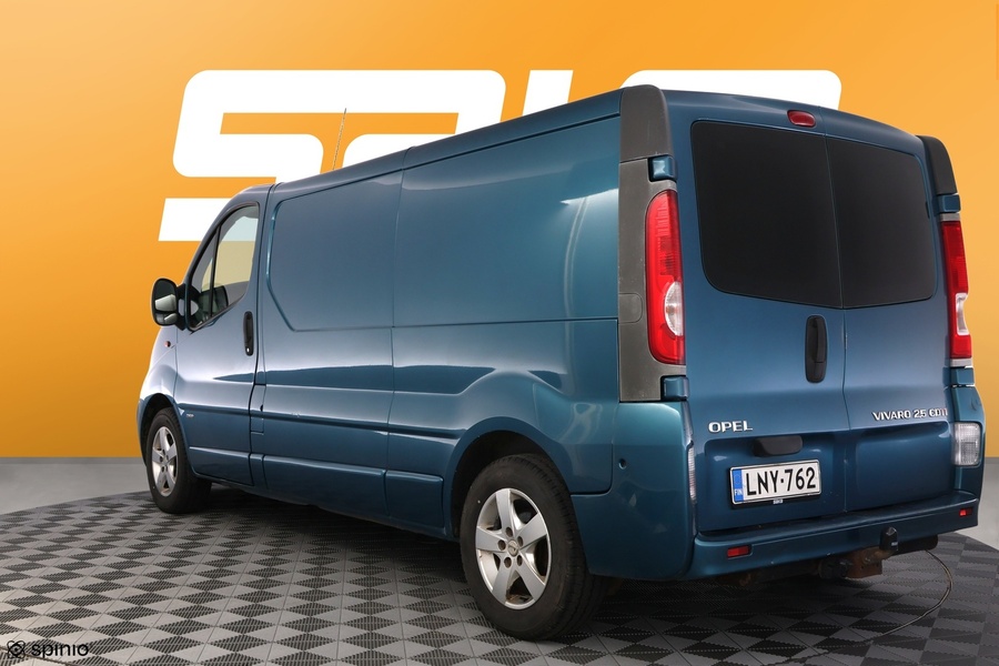 Opel Vivaro vaihtoauto