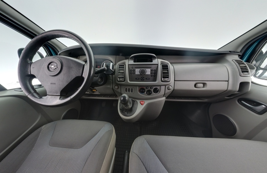 Opel Vivaro vaihtoauto