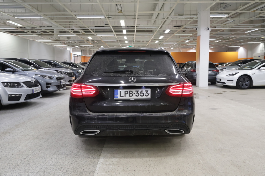 Mercedes-Benz C vaihtoauto