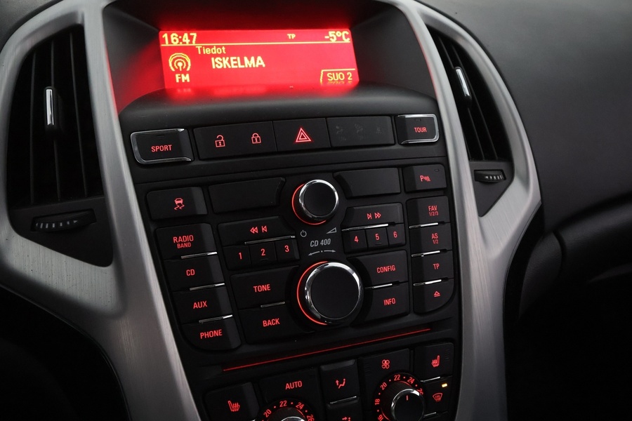 Opel Astra vaihtoauto