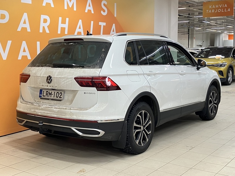 Volkswagen Tiguan vaihtoauto
