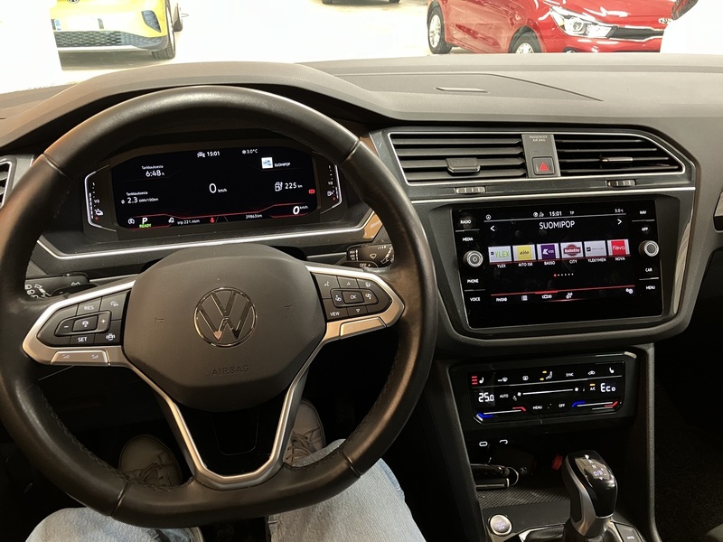 Volkswagen Tiguan vaihtoauto