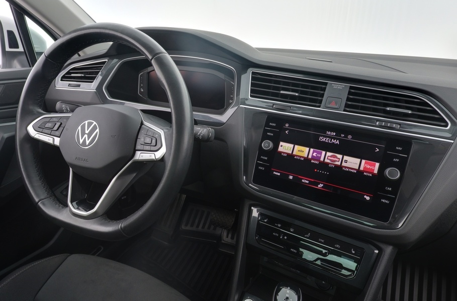 Volkswagen Tiguan vaihtoauto